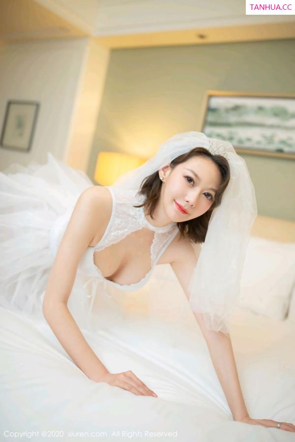 付艺轩 艺轩Renee [XiuRen]高清写真图 2020.07.14 No.2328 艺轩第32张图片